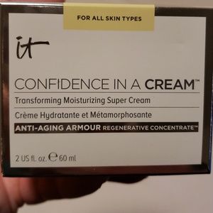 New unopened IT Confidence in a Cream